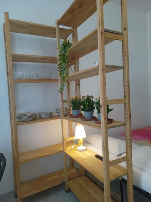 Apartment Monolocale Vicino Metro Libia Rom