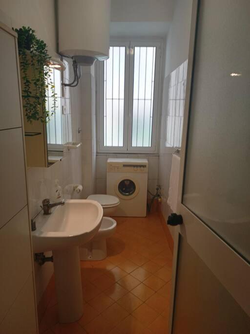 Apartment Monolocale Vicino Metro Libia